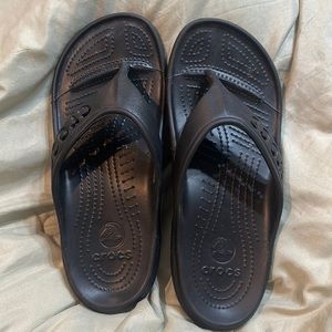 Baya II flip flop by Crocs. WN size 8. Black. Barely ever worn.